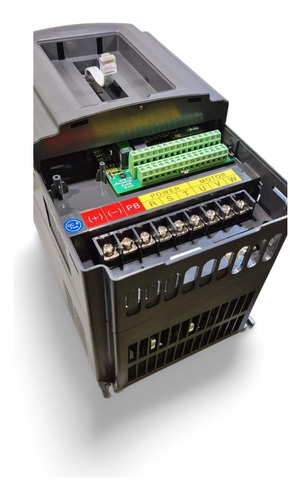 Inversor De Frequência Mif50 15 Cv 011k0 220te 26n 220v Tri