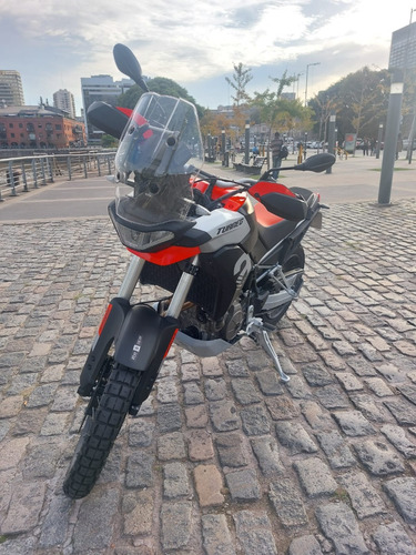 Imagen 5 de 10 de Aprilia Tuareg 660