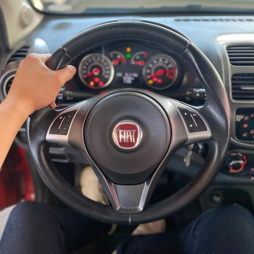 Fiat Palio Attractive 1.0 Flex 2017