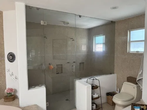 Céntrica Residencia En Venta- Rinconada Jacarandas