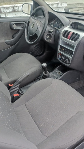 Imagem 3 de 7 de Chevrolet Corsa 2009 1.4 Premium Econoflex 5p