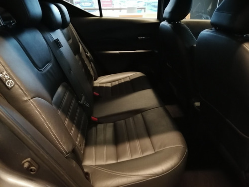 Imagen 12 de 14 de Nissan Kicks Exclusive 2019