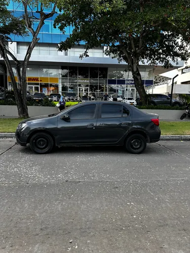 Renault Logan 1.6 Expression