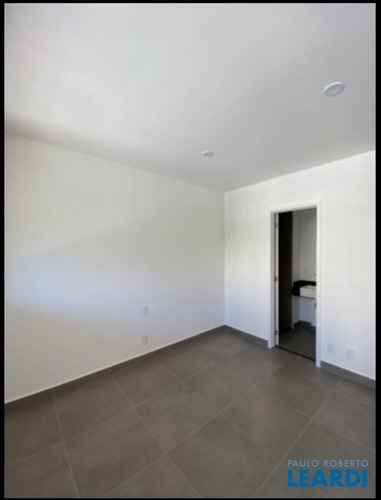 Imagem 1 de 9 de Apartamento - Jardim América - Sp - 636002