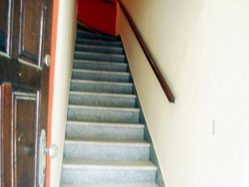 Imagem 10 de 12 de Sala Comercial No Centrão Nervoso De São Vicente Ao Lado De Todos Os Bancos E Do Mc Donalds - Hm894