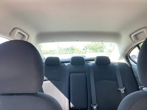 Mirage G4 2024 Versión Gls Cvt Color Blanco