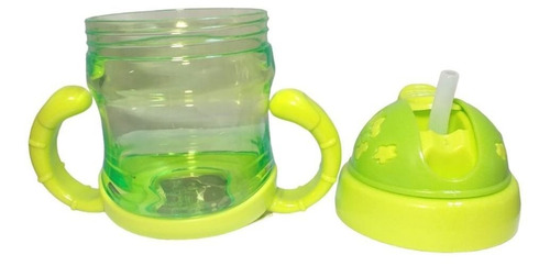 Copo Infantil De Plastico 200ml Cor Verde