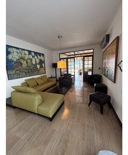 Alquiler Casa 500m2 Caurimare 8408