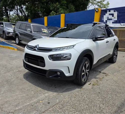 Citroën C4 Cactus 1.6 Shine Turbo Aut