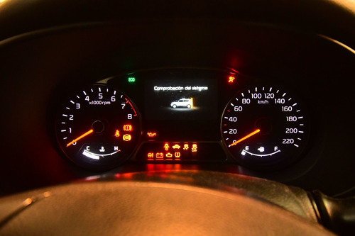Imagen 9 de 15 de Kia Soul 2016 2.0 Ex At
