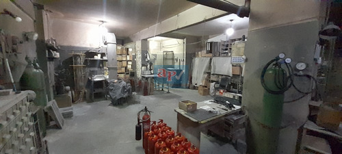 Imagen 6 de 6 de Venta Local En Pleno Centro.