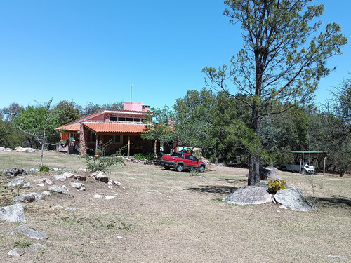 Chalet Con Cabaña, Acequia Y Pileta Con Vistas Únicas En La Reserva De Los Hornillos