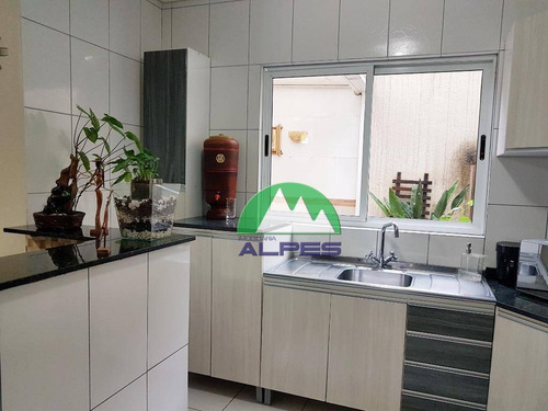 Sobrado À Venda, 131 M² Por R$ 520.000,00 - Pinheirinho - Curitiba/pr - So1460