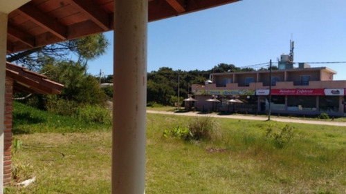 Imagen 8 de 18 de V094 - Lote Con Mejoras Roldan Y Lebensohn, A Una Cuadra Del Mar