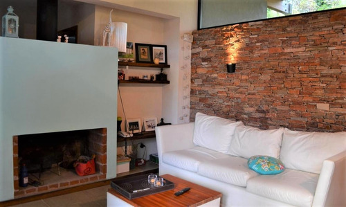 Oportunidad En Venta En El Exclusivo Barrio Lomas De Valeria