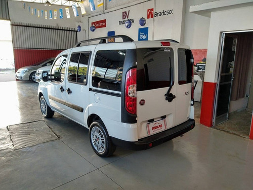 Imagem 2 de 11 de Fiat Doblò 1.8 Mpi Essence 16v Flex 4p Manual