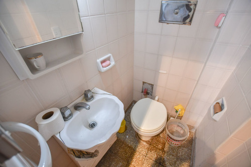 Imagen 8 de 21 de Casa De 2 Dormitorios En Venta La Plata