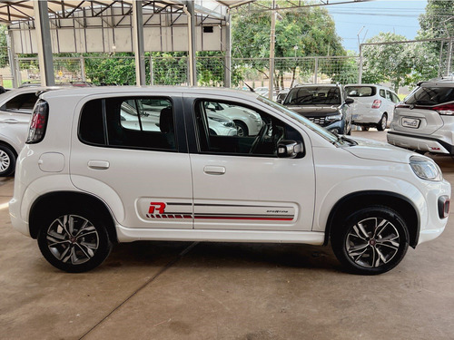 Fiat Uno 1.3 FIREFLY FLEX SPORTING 4P DUALOGIC
