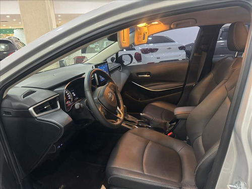 Toyota Corolla 2.0 Vvt-ie Xei