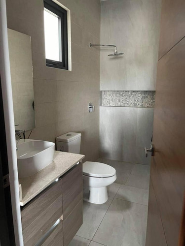 Imagen 14 de 16 de Casa En Lagos Del Sol
