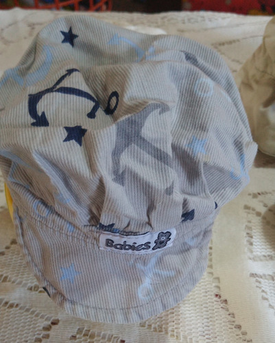 Lote X 4 Gorros Bebé - 6/24 Meses