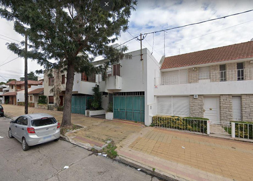 Casa En Venta - 4 Dormitorios 3 Baños - 220 Mts2 - Barrio Norte