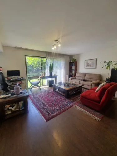 Departamento Primer Piso Jardín 2d + Servicio