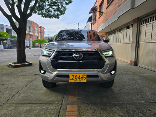 Toyota Hilux 2.8 SRX