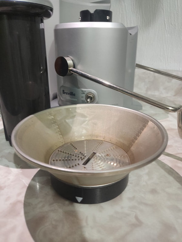 Extractor De Jugos Breville (Usado)