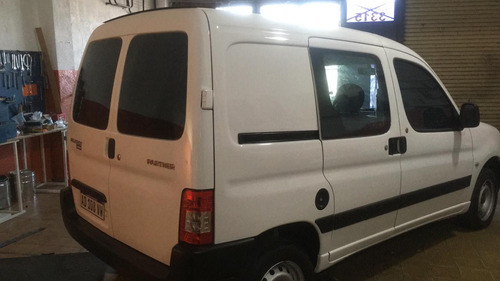 Peugeot Partner 1.6 Hdi Furgon Confort 92
