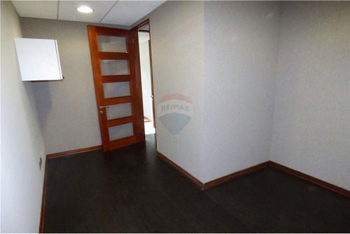 Imagen 9 de 10 de Luminosa, 3 Privados, Estacionamiento