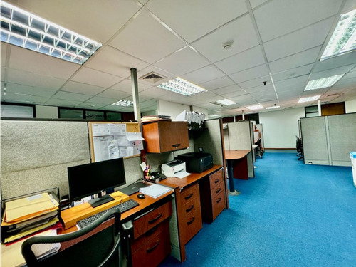 Se Alquila Oficina 388m2 5p Torre Humboldt Prados Del Este