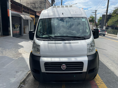 Fiat Ducato 2.3 (13m3) 5p 6 marchas