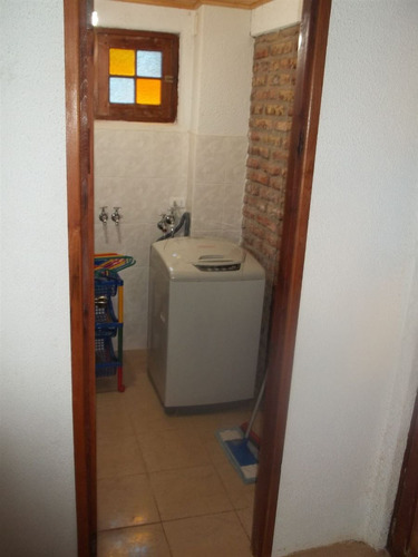 Casa En Venta De 3 Dorm. En Olmué