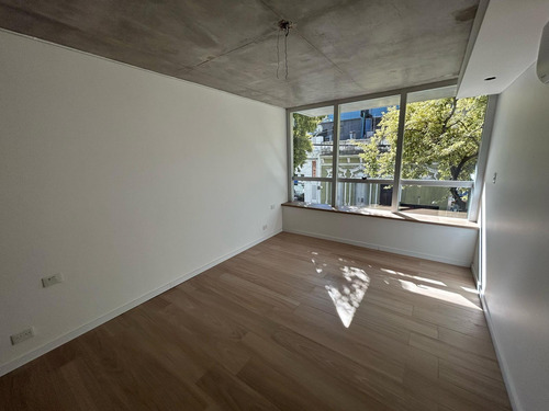 Departamento En Venta Piso Exclusivo 3 Dormis Patio Zona Rio