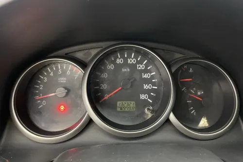Mazda BT-50 B22D29 MT 2200CC 4X2