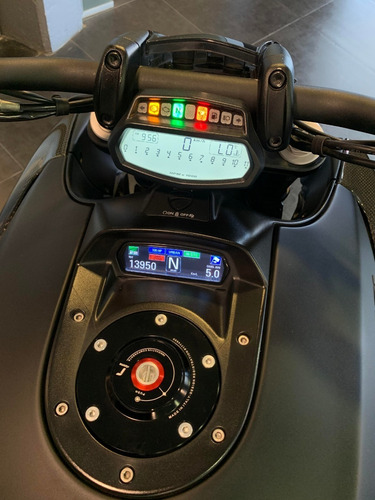 Ducati Diavel / Solo Para Exigentes / Full Carbon / Nzr