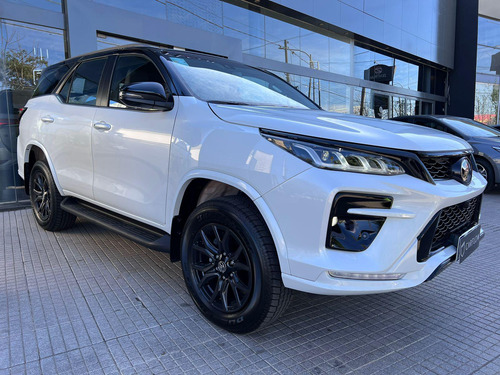 Toyota SW4 2.8 Tdi Gr-s 4x4 7as 6at