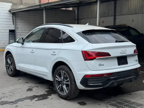 Audi Q5 2.0 L 45 Tfsi Elite Mhev