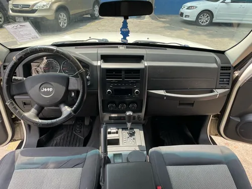 Jeep Cherokee Kk 2009