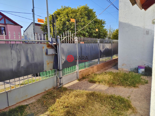 Duplex En Venta Bº Teodoro Felds A 200m Cpc Colon