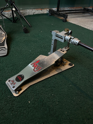 Doble Pedal Axis (Usado)