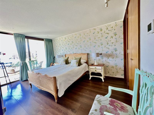 Departamento En Venta De 3 Dorm. En Lo Barnechea