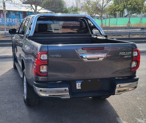 Toyota Hilux 2.8 Cd Srv 177cv 4x2