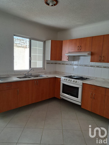 Venta Casa 4 Ambientes Los Mezquites