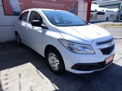 Imagem 1 de 13 de Chevrolet Onix