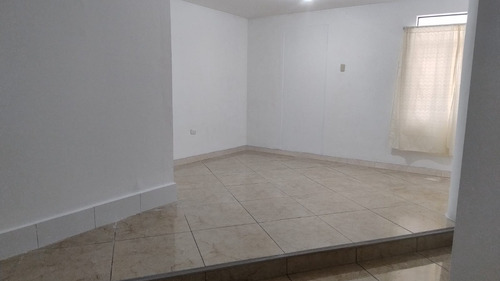 Habitación Con Baño Propio Cerca Al Aeropuerto (incluye Agua, Luz, Internet Y Ducha Con Terma) De S/. 380 Hasta S/. 480 Mensuales