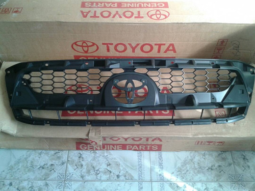 Parrilla Frontal Toyota Hilux 2009-2011(camisa)