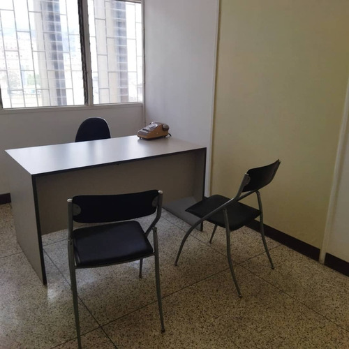 Imagen 5 de 14 de Se Alquila Oficina 126m2 Av. Lecuna