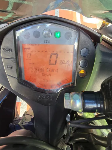 Ktm Rc 200 M. 2021 Instalado Sistema Gps Y Sliders.